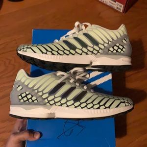 Men’s Adidas ZX Flux size 10.5